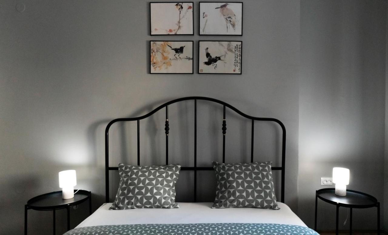 Central Fenix Apartment - Free Private Parking-Fast Wi-Fi Novi Sad Buitenkant foto